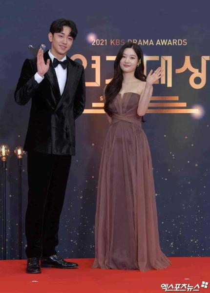 حفل KBS Drama Awards 2021 الحلقة 1 مترجمة