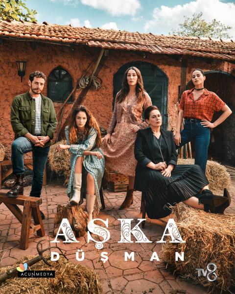 مسلسل عدو الحب الحلقة 3 الثالثة مترجمة