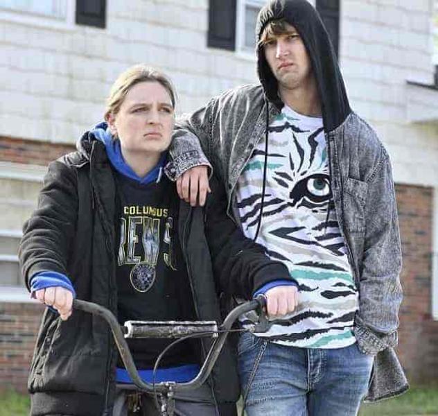 مسلسل Welcome to Flatch الموسم الاول الحلقة 5 الخامسة مترجمة